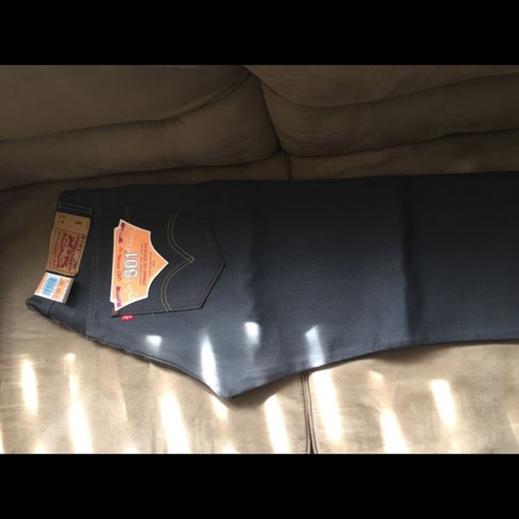 Levi’s 501 straight leg Button-fly - Picture 4 of 5